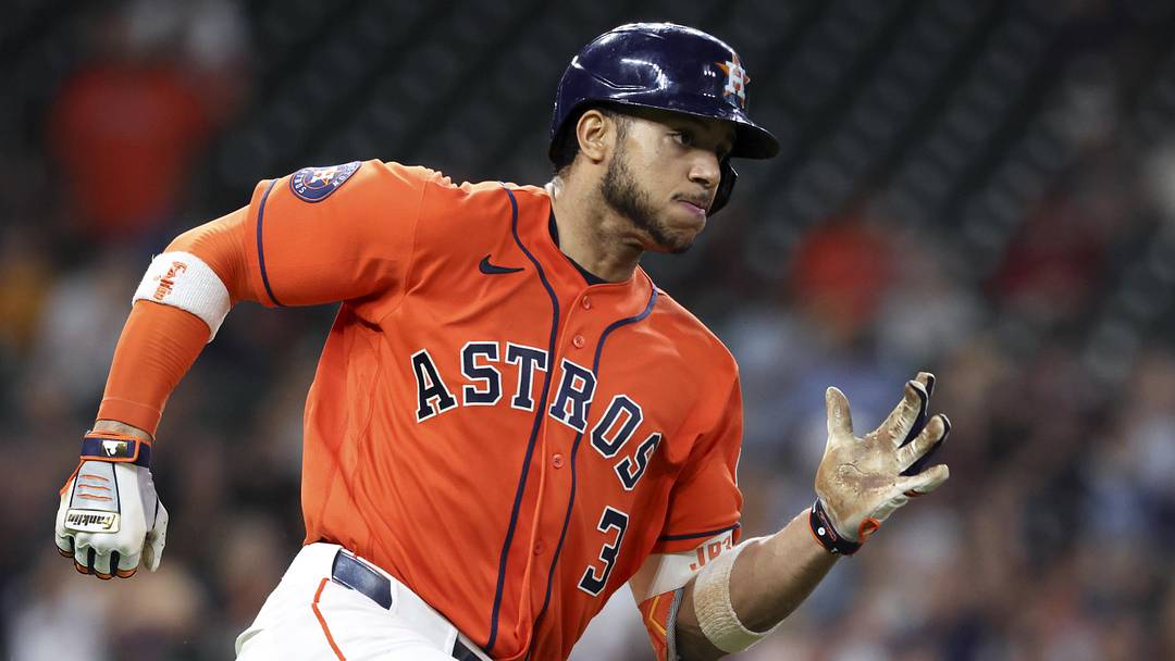 Jun 3, 2026; Houston, Texas, USA; Houston Astros shortstop Jeremy Pena (3) runs to first base on a double during the first inning against the Pittsburgh Pirates at Daikin Park. Mandatory Credit: Troy Taormina-Imagn Images
