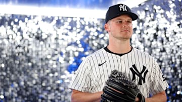 Clarke Schmidt realizó 32 lanzamientos en un bullpen en vivo