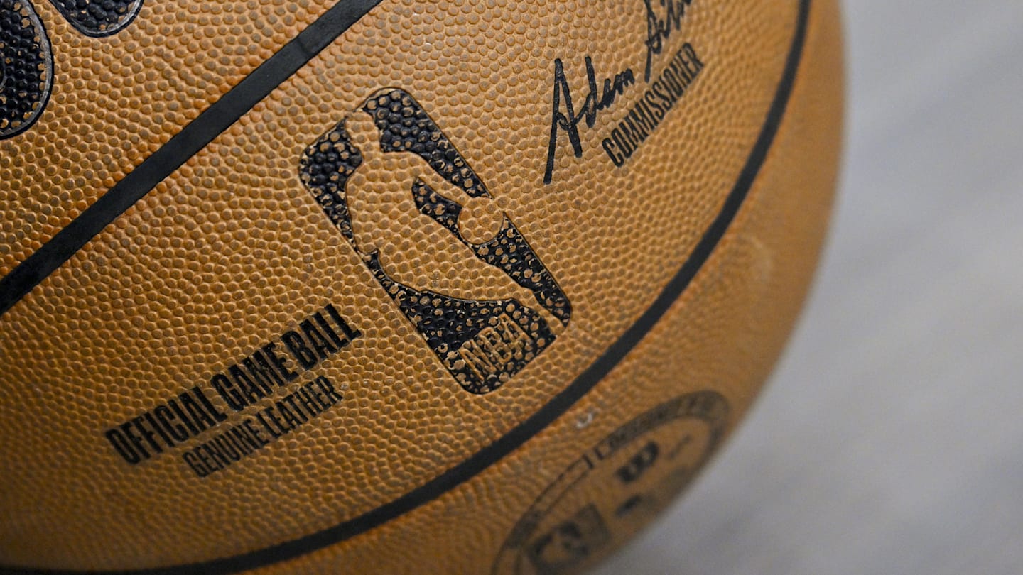 Tayton Conerway, Mackenzie Mgbako On NBA Draft Early Entry List