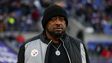Pittsburgh Steelers v Baltimore Ravens