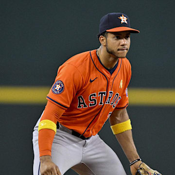 Sep 7, 2025; Arlington, Texas, USA; Houston Astros shortstop Jeremy Pena (3) looks on during the game between the Texas Rangers and the Houston Astros at Globe Life Field. 
