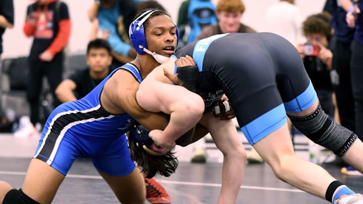 Willie White (South Dade) wins 8-2 over Kyle Gallo (Zephyrhills Christian) at 167-pounds at the Braves Invitational in Winter Haven. Willie White (South Dade) wins 8-2 over Kyle Gallo (Zephyrhills Christian) at 167-pounds at the Braves Invitational in Winter Haven.