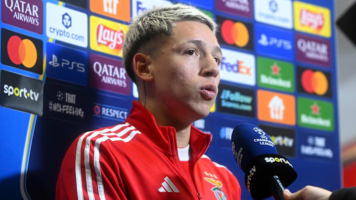 Gianluca Prestianni pourrait finalement disputer cette rencontre. Gianluca Prestianni pourrait finalement disputer cette rencontre.