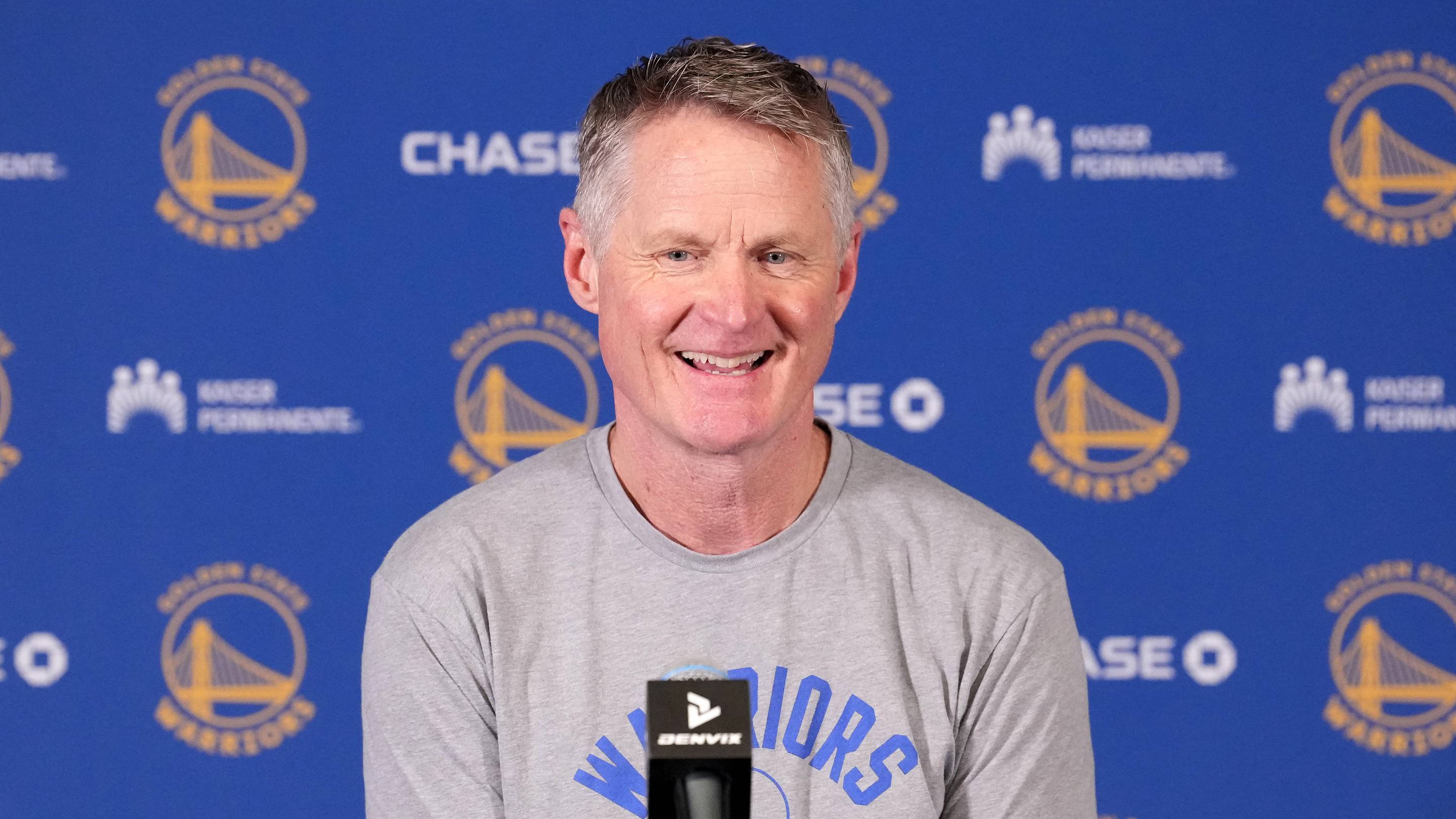 Warriors Sign 6'6" Wing Despite Narrow Route to Roster Spot