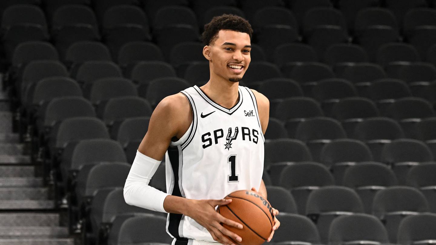 Spurs Summer League Schedule: When and where are the Silver and Black playing? - Vimarsana News