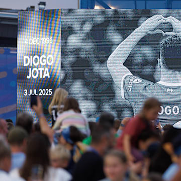 There are various tributes prepared to honour Diogo Jota’s memory.