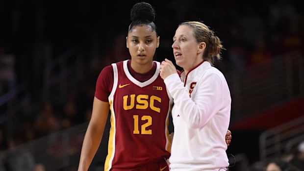 USC Trojans JuJu Watkins and Lindsay Gottlieb