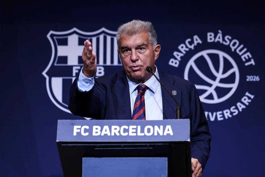 Joan Laporta, President of FC Barcelona, speaks during presentation.