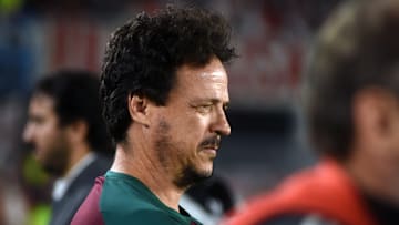 Tricolores estão insatisfeitos com escolhas do técnico Fernando Diniz