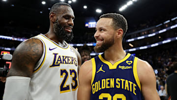 Los Angeles Lakers v Golden State Warriors