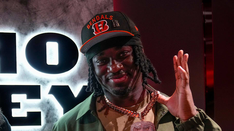 Cincinnati Bengals first round draft pick Shemar Stewart and his dad Moe Marquez show off custom jewelry they had made for each other in the Bengals locker room at Paycor Stadium in downtown Cincinnati on Friday, April 25, 2025. | Sam Greene/The Enquirer / USA TODAY NETWORK via Imagn Images