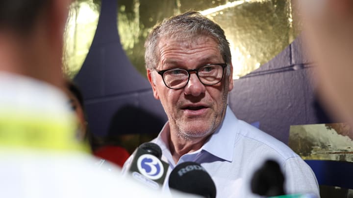 Geno Auriemma talks to reporters after the national championship.