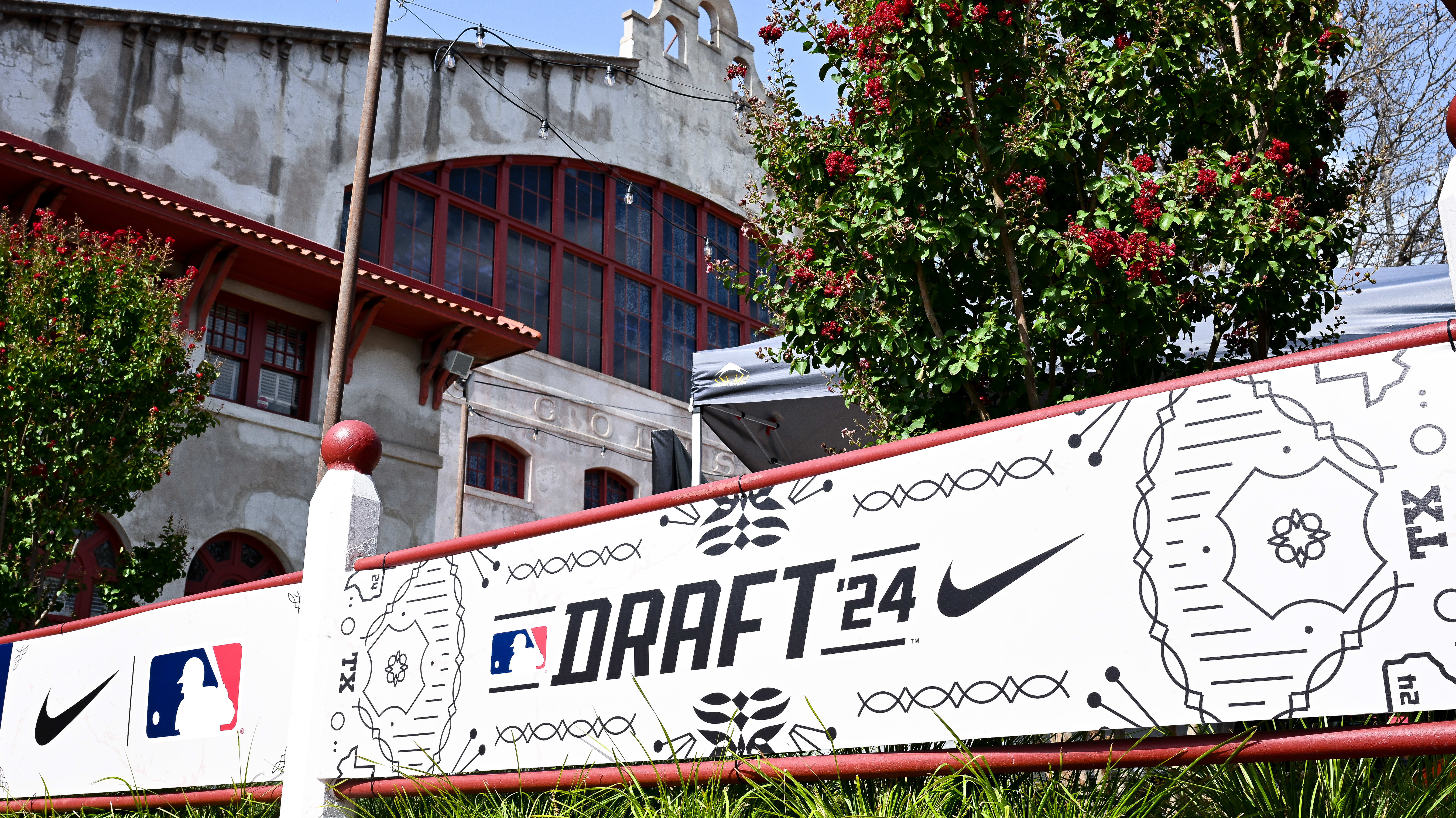 坦帕湾光芒队 2024 年 MLB 选秀第 11 至 20 轮选秀简介