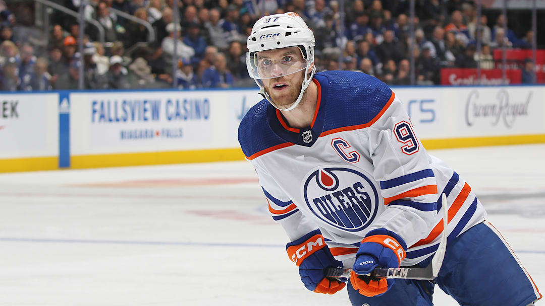 Edmonton Oilers v Toronto Maple Leafs