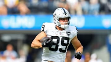 Las Vegas Raiders v Los Angeles Rams
