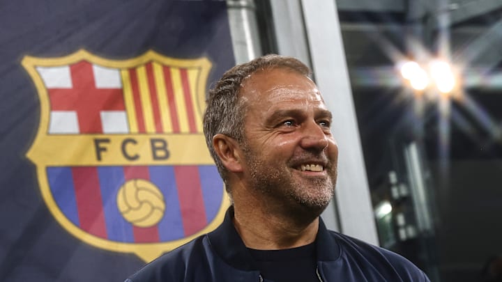Hansi Flick erhält einen neuen Vertrag bei Barca Hansi Flick erhält einen neuen Vertrag bei Barca