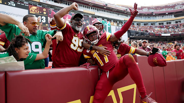 Philadelphia Eagles v Washington Commanders