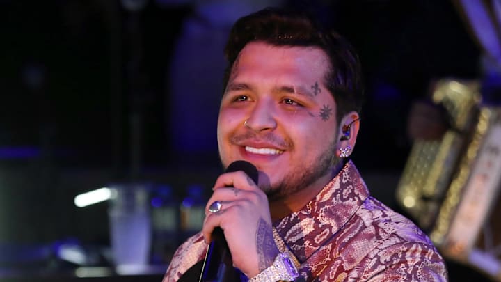 Cristian Nodal revela por qué decidió tatuarse la cara