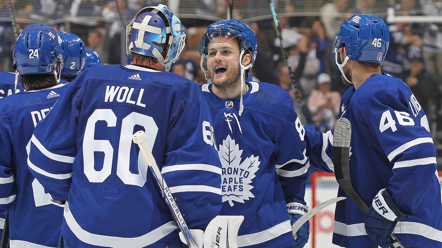 Which Toronto Maple Leafs Free Agents Should Stay and Which Should Go - Vimarsana News