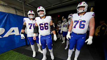 Buffalo Bills v Los Angeles Rams