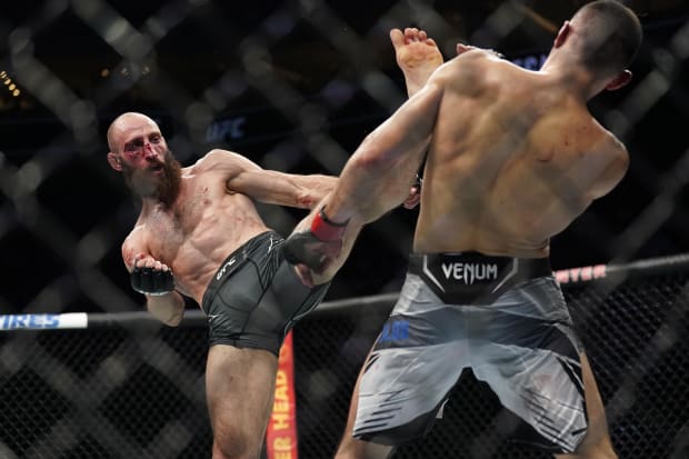 UFC Abu Dhabi Preview: Sandhagen vs. Nurmagomedov, Magomedov vs. Oleksiejczuk