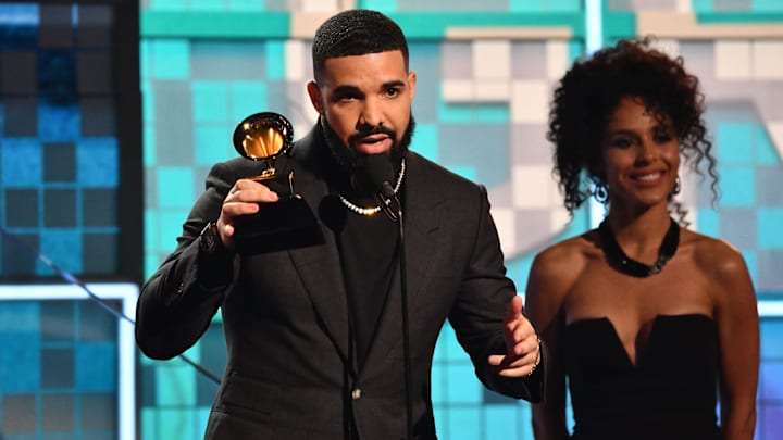 Rapper Drake shows up to accept best rap song at Grammys for "God's Plan" and the world-renowned artist has a love for NBA Rapper Drake shows up to accept best rap song at Grammys for "God's Plan" and the world-renowned artist has a love for NBA
