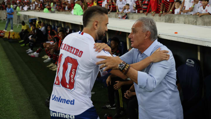 Ex-Flamengo, Everton Ribeiro trabalhou com Tite no clube e na Seleção Brasileira