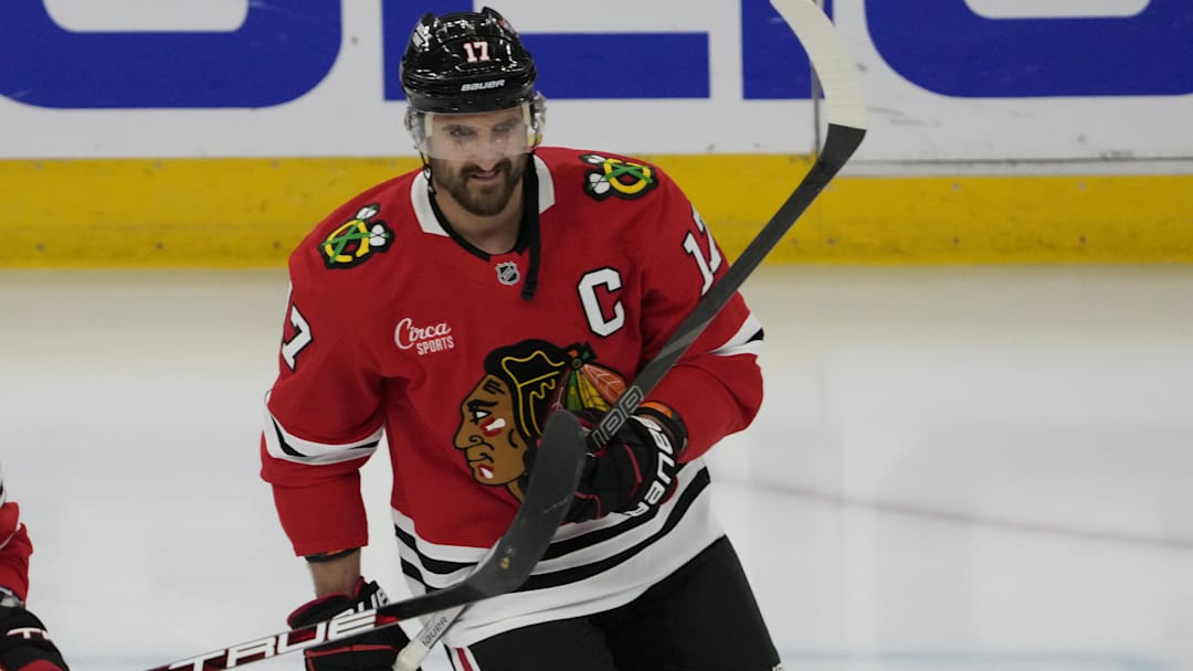 Mar 23, 2025; Chicago, Illinois, USA; Chicago Blackhawks left wing Nick Foligno (17) warms up before a game against the Philadelphia Flyers at United Center. Mandatory Credit: David Banks-Imagn Images