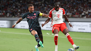 Kyle Walker und Alphonso Davies