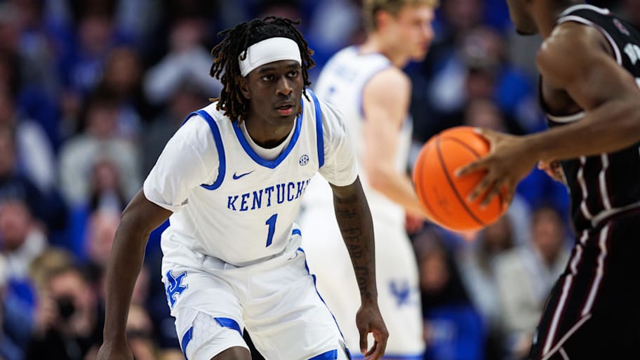 Wildcats guard Denzel Aberdeen during a game.