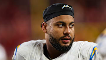 Los Angeles Chargers v Kansas City Chiefs