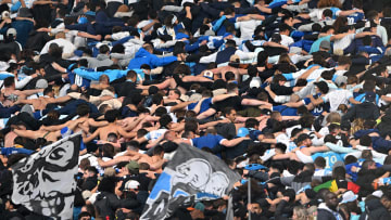 Les supporters de l'OM ont accueilli la flamme olympique ce mercredi