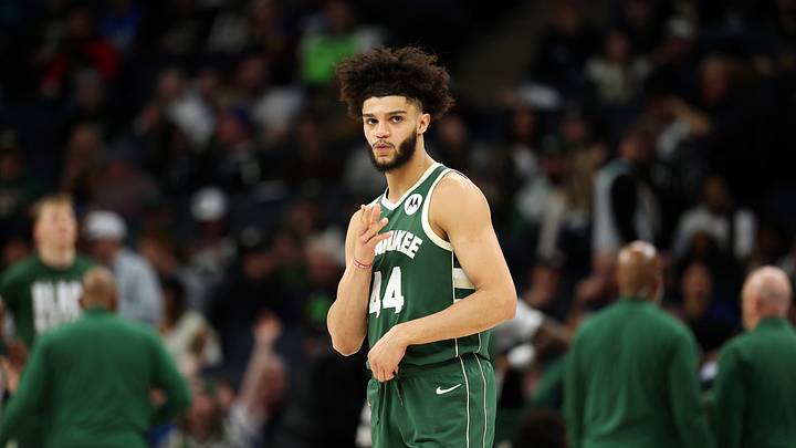 Milwaukee Bucks v Minnesota Timberwolves