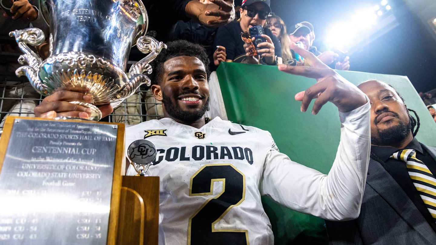 Shedeur Sanders showed love to offensive line while Travis Hunter put