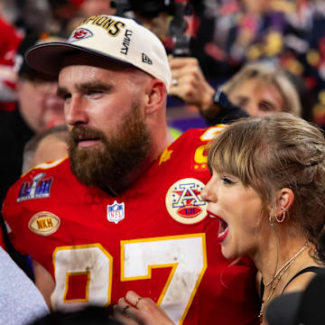 Kylie Kelce was pleasantly surprised by one couple's unexpected Travis Kelce Halloween costume.