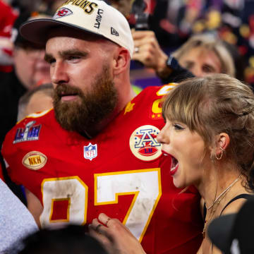 Feb 11, 2024; Paradise, Nevada, USA; Kansas City Chiefs tight end Travis Kelce (87) celebrates with girlfriend Taylor Swift after defeating the San Francisco 49ers in Super Bowl LVIII at Allegiant Stadium. Mandatory Credit: Mark J. Rebilas-USA TODAY Sports
