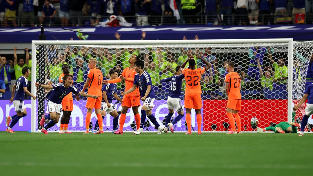 Japan’s late equalizer stunned the Netherlands. 