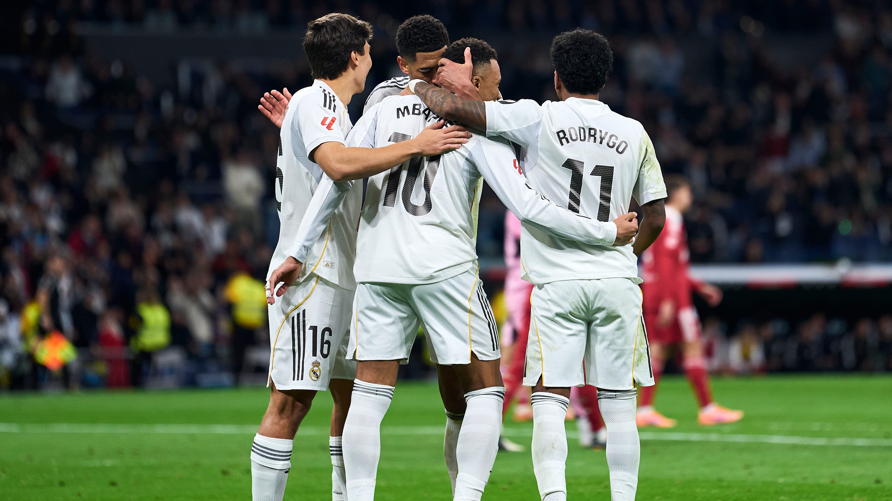 Real Madrid - Séville (2-0) : Les notes des Madrilènes après une victoire poussive qui donne de l'air à Xabi Alonso