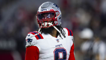 Dec 12, 2022; Glendale, Arizona, USA; New England Patriots linebacker Matthew Judon (9) against the Arizona Cardinals at State Farm Stadium. Mandatory Credit: Mark J. Rebilas-USA TODAY Sports