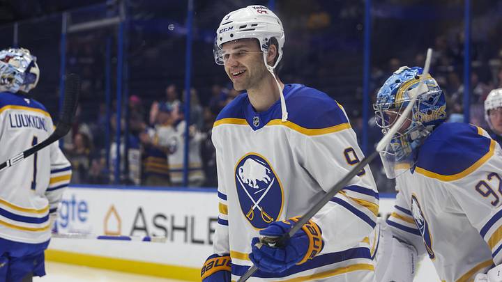 Buffalo Sabres center Josh Norris