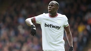 Kurt Zouma, do Club Cruj, foi oferecido ao Vasco da Gama