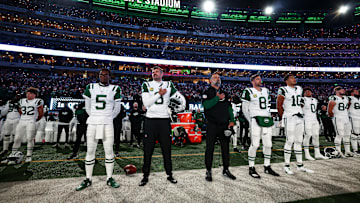 Jeff Ulbrich and NY Jets players