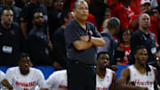 Houston Cougars head coach Kelvin Sampson.