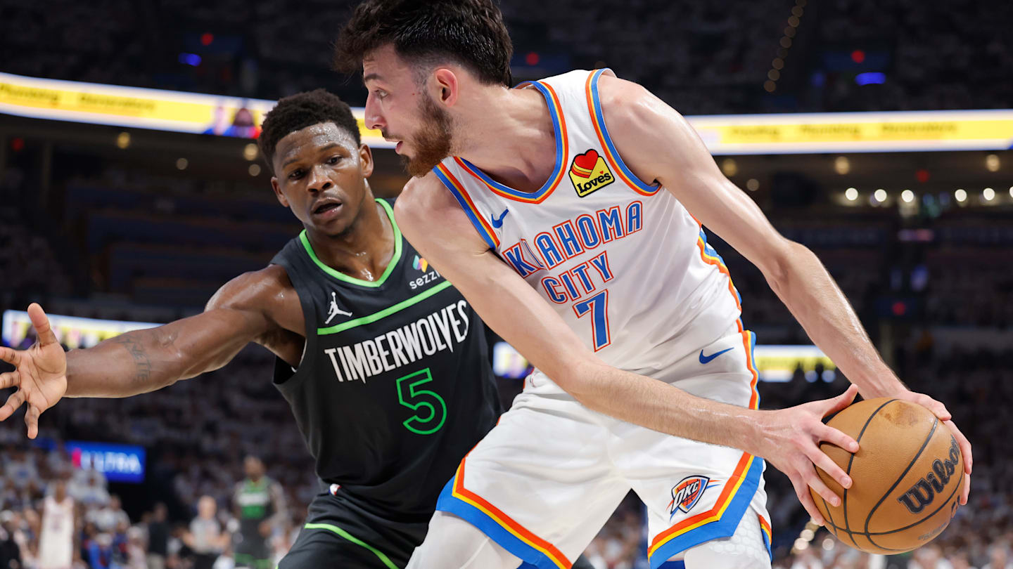 Thunder, Knicks Win Openers in NBA Conference Finals