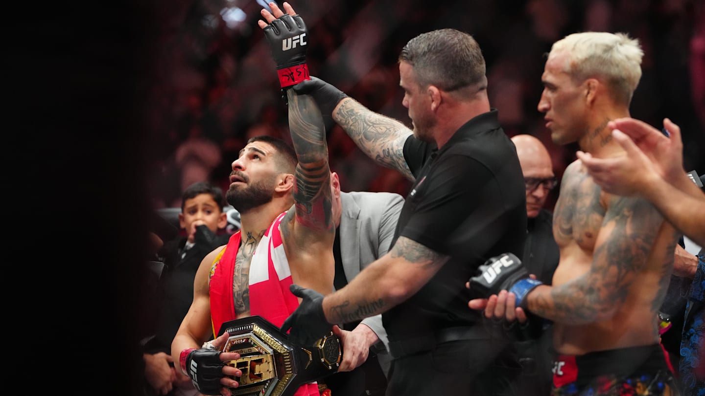 UFC Lightweight Ilia Topuria Sets Record with $101,000 Rookie Card Sale