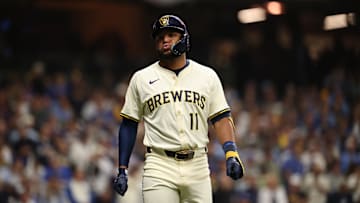 National League Championship Series - Los Angeles Dodgers v Milwaukee Brewers - Game Two