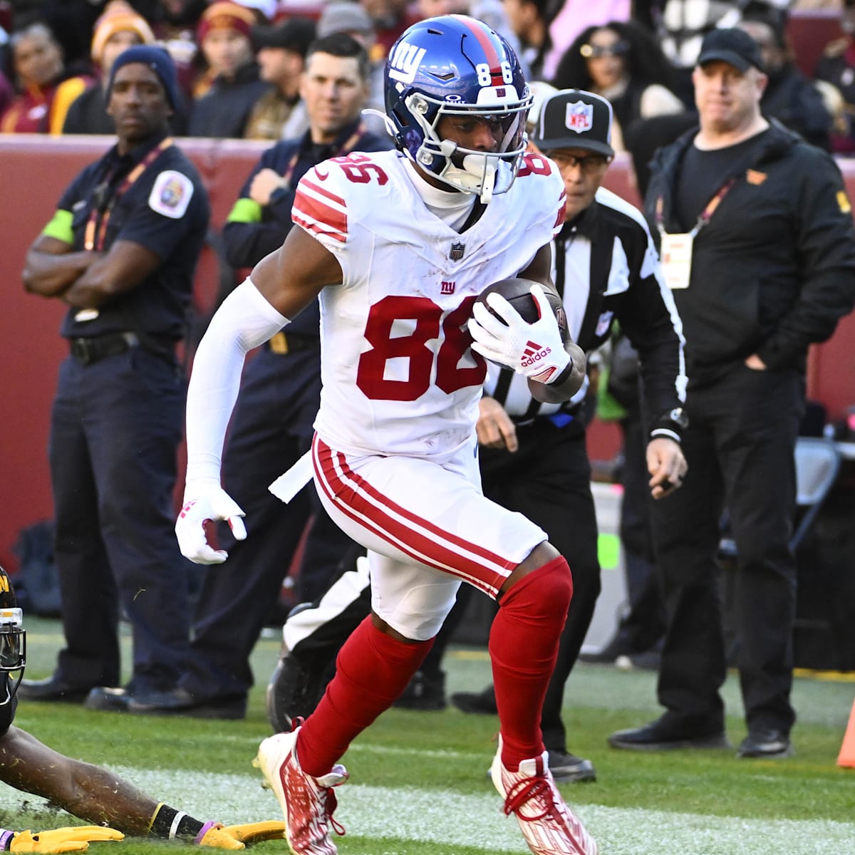 Ny giants men's sneakers store