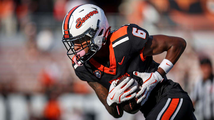 Oregon State Beavers wide receiver David Wells Jr. (6) catches a pass to score a touchdown during the second half of the game against Idaho State on Saturday, Aug. 31, 2024 at Reser Stadium in Corvallis, Ore.