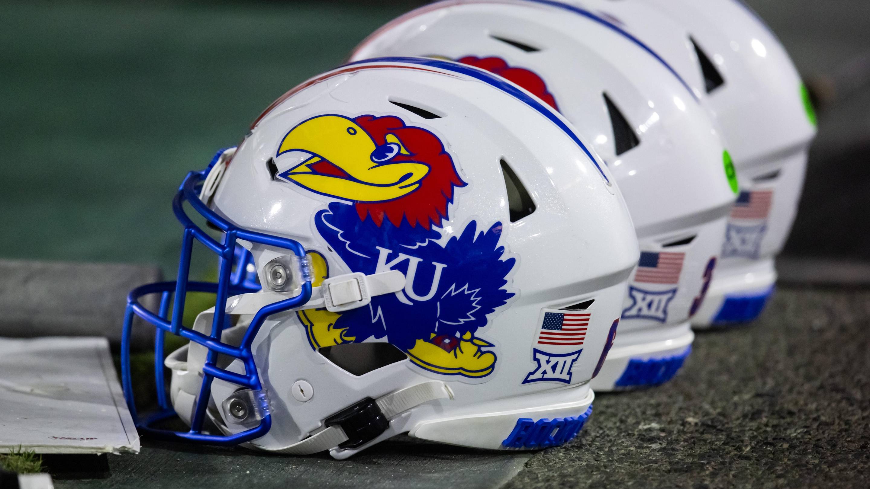 Kansas Football Adds to 2027 Class with Commitment from OL Nick Vecrumba