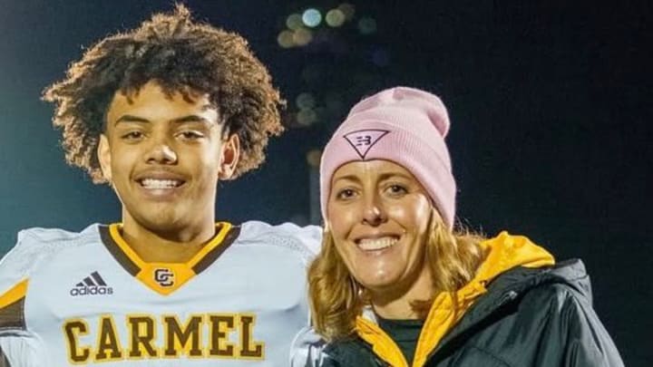 Nebraska football commit Trae Taylor with his mom Nebraska football commit Trae Taylor with his mom